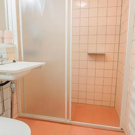 Hotelliravintola Kumpu * Outokumpu